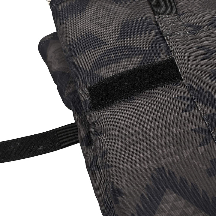 Pendleton Travel Bed: Nehalem Gray / S/M (30"w x 24"d)
