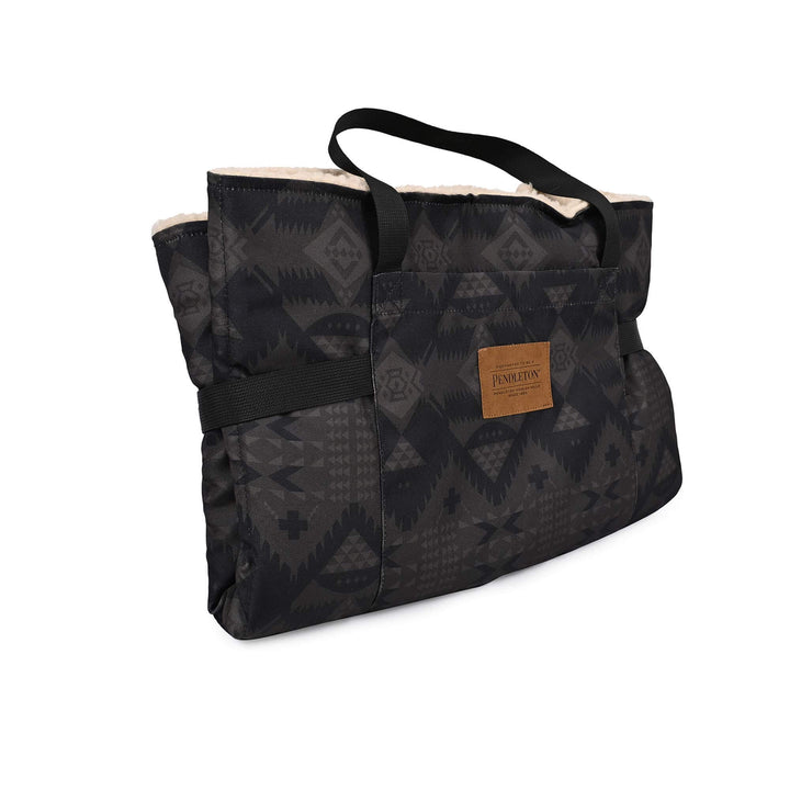 Pendleton Travel Bed: Wyeth Tan / S/M (30"w x 24"d)